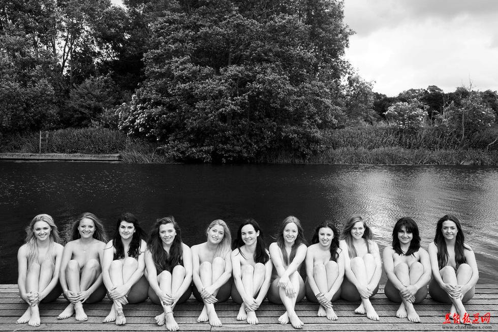  英名校女子划船队拍裸体慈善月历 