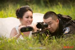  重庆特警训练场拍婚纱照 