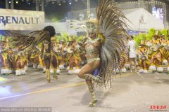  巴西狂欢节盛大开幕 热舞电臀美胸看不停 