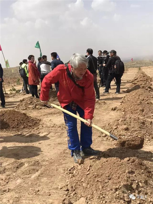 宇航人举行“沙棘生态先锋”国际沙棘植树节活动