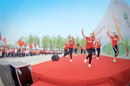 无限极世界行走日首次北京奥体中心开走