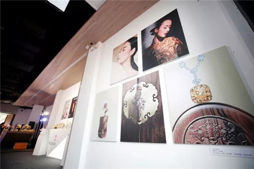 无限极萃雅联手《时尚芭莎》展览活动受到多家媒体关注