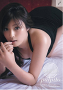  35岁深田恭子拍写真受欢迎 