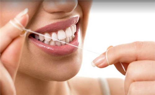 中脉小贴士：这些日常行为都在损害你的牙齿！