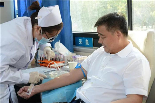 安惠组织开展无偿献血活动
