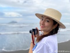  Selina海边拍写真休闲惬意 